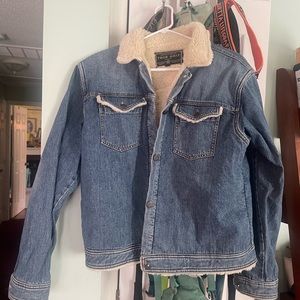 Women’s Sherpa Lined Denim Jacket